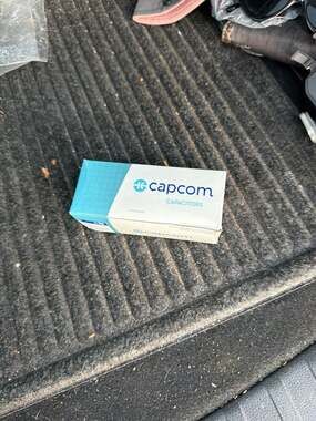 Capcom 97F9635 30 uF MFD x 440 VAC Round Run Capacitor